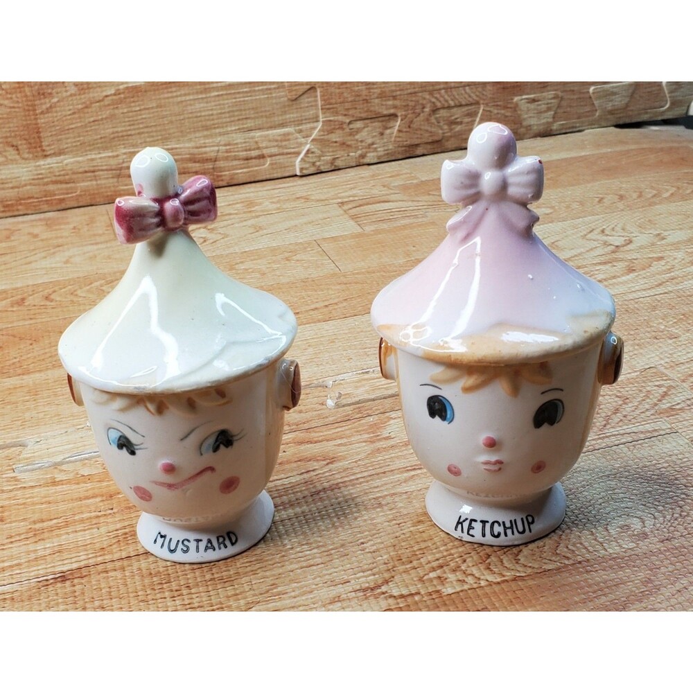Commodore Anthropomorphic Ketchup & Mustard Pixie Condiment Jars